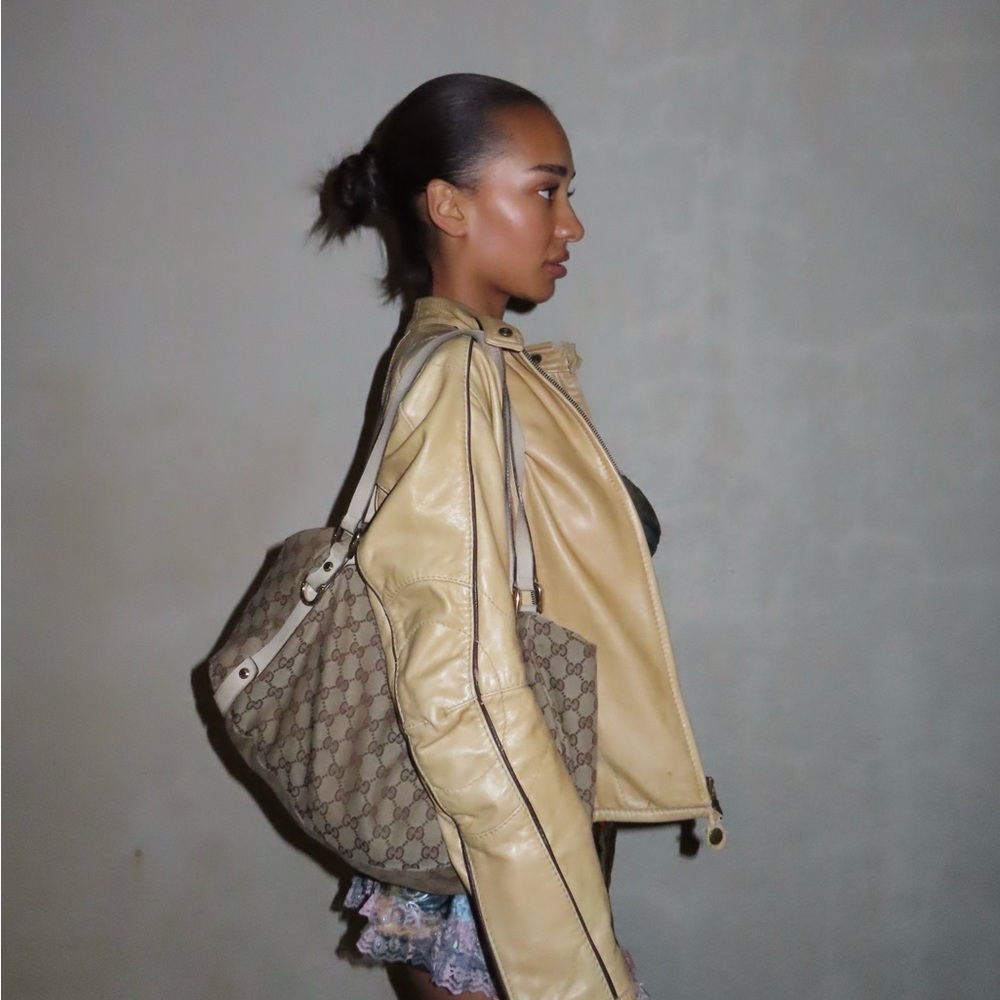 Meet your Posher, Kait